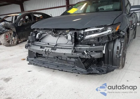 2026 Toyota Camry Se z USA, uszkodzony, nr VIN 4T1DAACK9TU210381